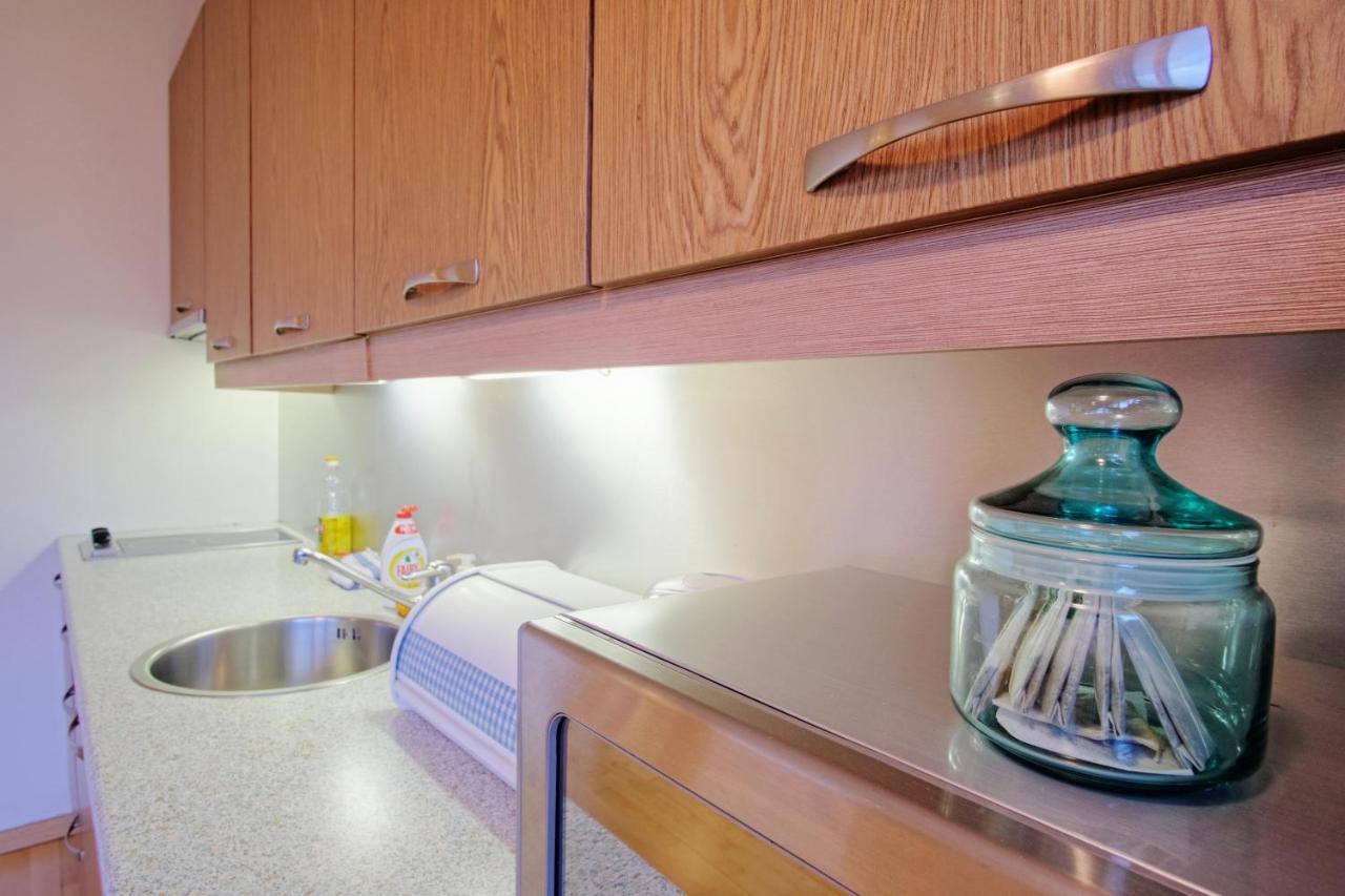 Studio Apartment In Quiet Heart Of Everything Ταλίν Εξωτερικό φωτογραφία